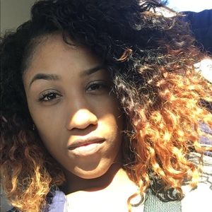 Meet your Posher, Raya